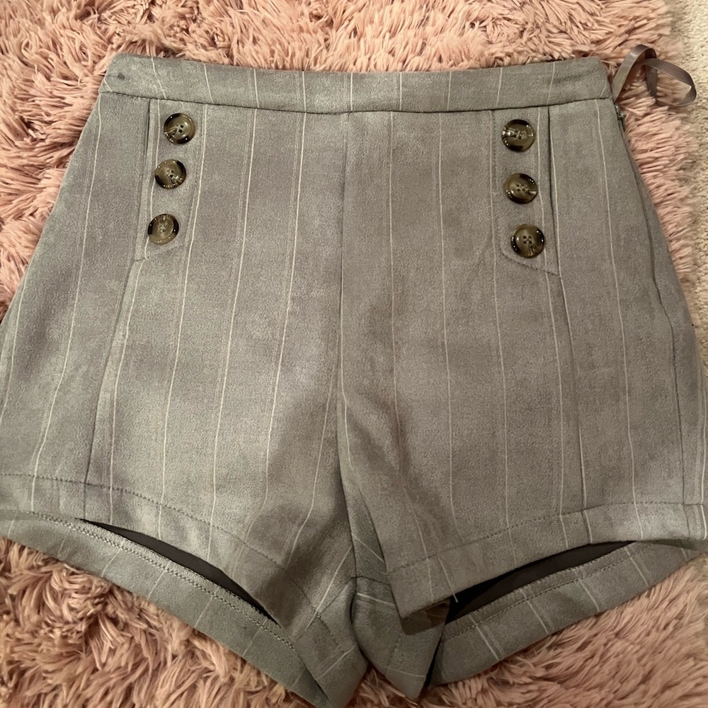 Material Girl shorts